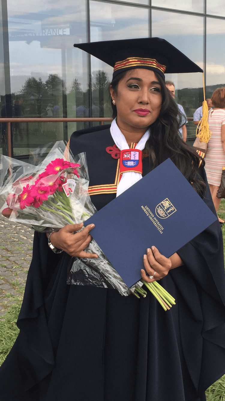 Dr Nargis Negar Sardar